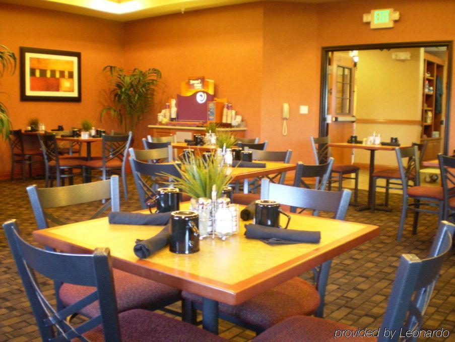 Holiday Inn Express Hotel & Suites Limon I-70/Exit 359 By Ihg Restaurante foto